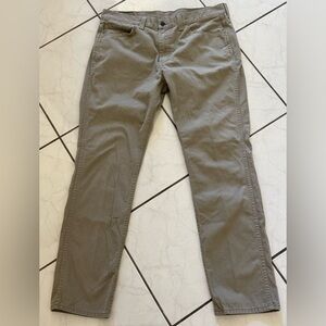 Levi's 511 Slim Khaki Jeans